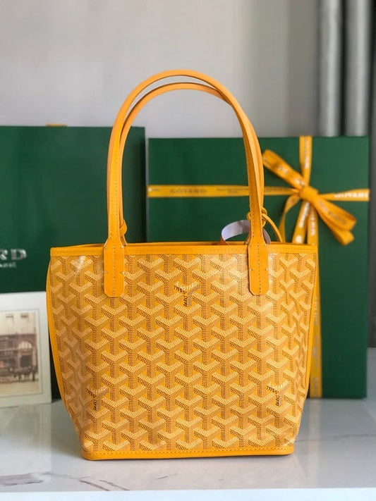Saint Louis Tote