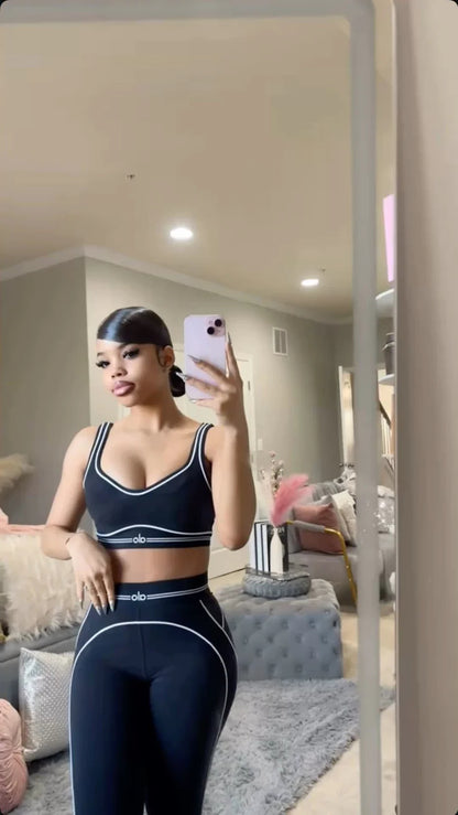 Alo Yoga 2-Piece Set